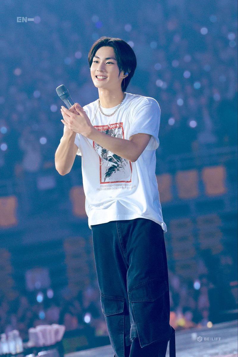 (2/3)

DEAREST SEASON OF JUNGWON
#23WONdrousSeasons #HAPPY_JUNGWON_DAY #사랑이란_꽃말처럼_정원을_가득채워 #JUNGWON #엔하이픈_정원 <a href="/ENHYPEN_members/">ENHYPEN</a> <a href="/ENHYPEN/">ENHYPEN OFFICIAL</a>