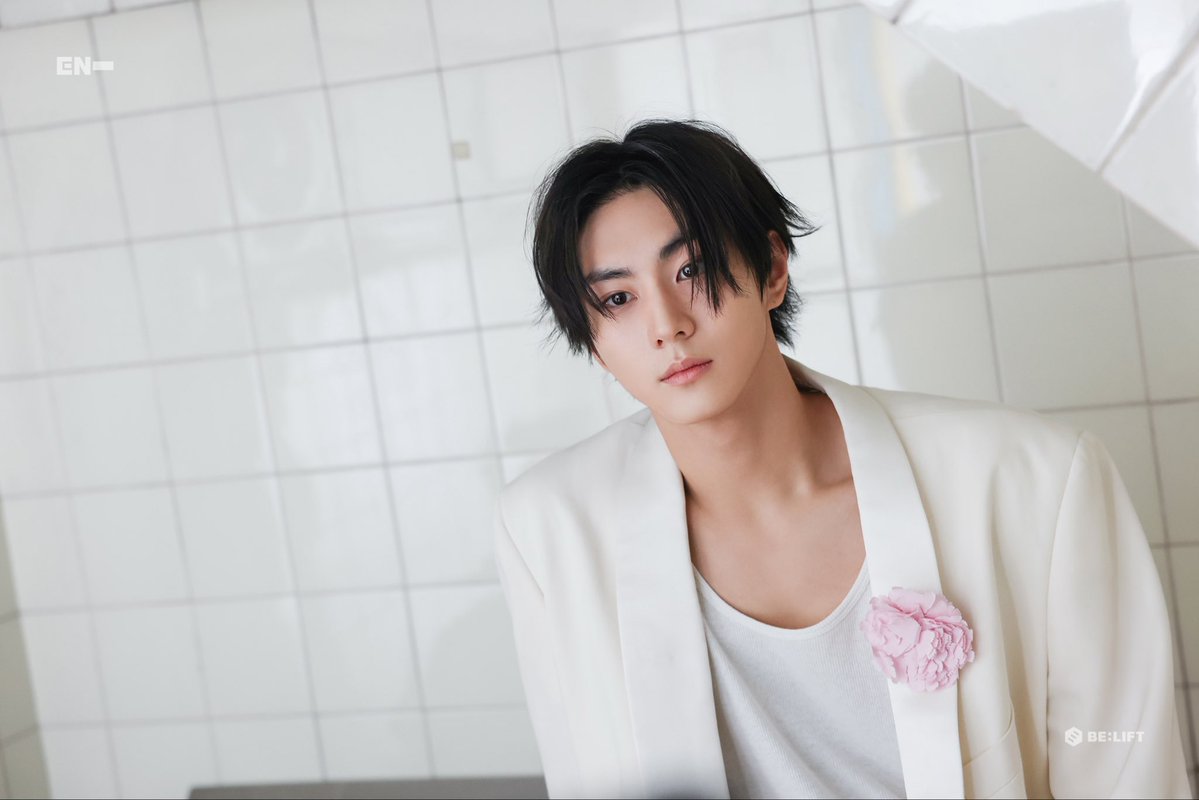 (3/3)

DEAREST SEASON OF JUNGWON
#23WONdrousSeasons #HAPPY_JUNGWON_DAY #사랑이란_꽃말처럼_정원을_가득채워 #JUNGWON #엔하이픈_정원 <a href="/ENHYPEN_members/">ENHYPEN</a> <a href="/ENHYPEN/">ENHYPEN OFFICIAL</a>