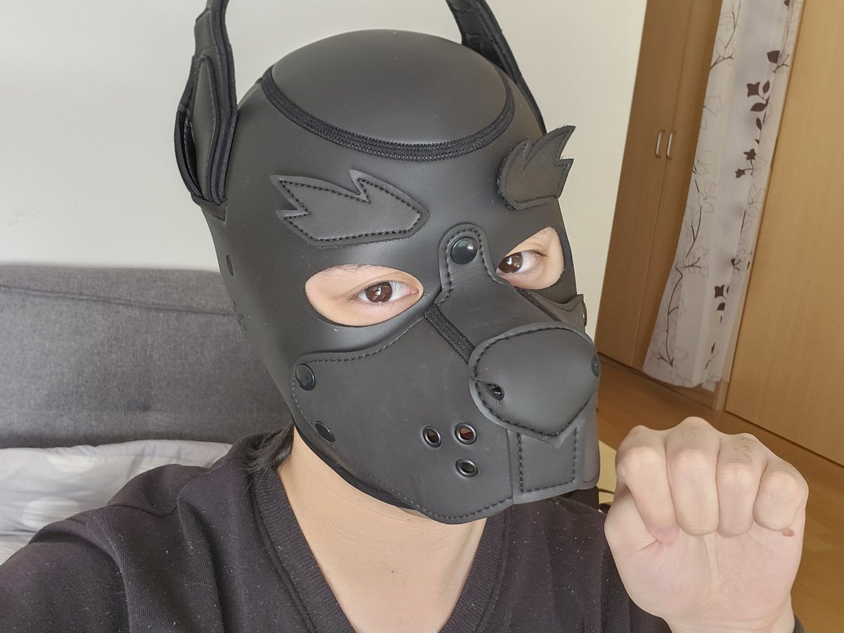 うらべ tweet media