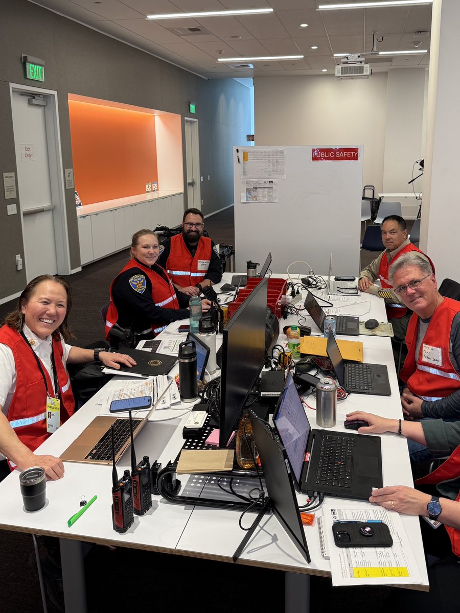 San Francisco Department of Emergency Management tweet media