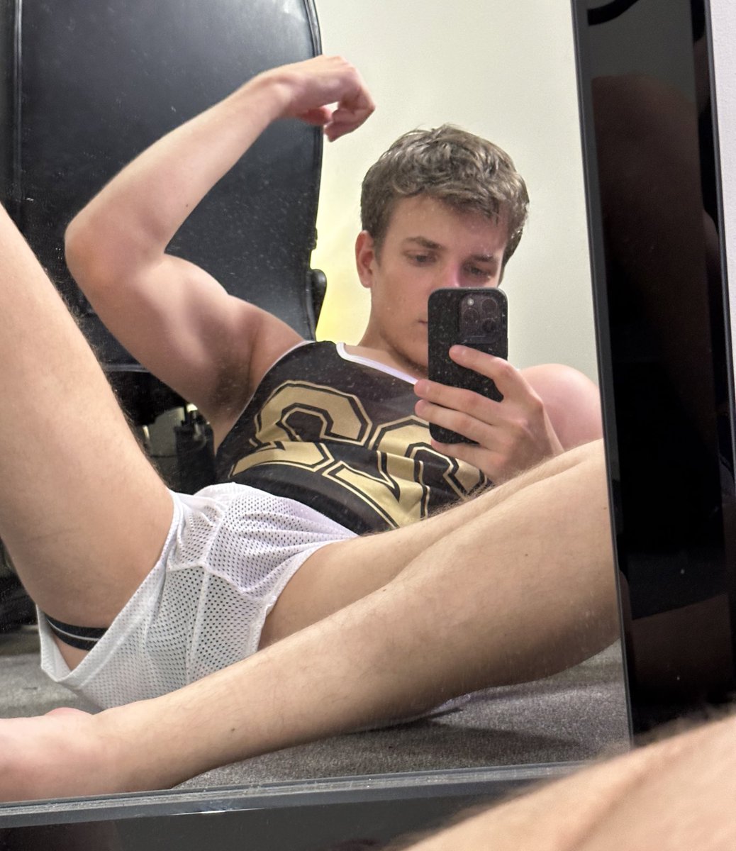 connorsbigmeat's tweet photo. jockstraps are for football bros https://t.co/vLVOH4KSwc