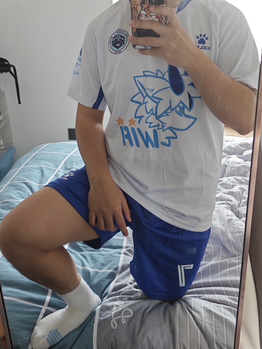 总是咩咩叫的阿棂sama tweet media