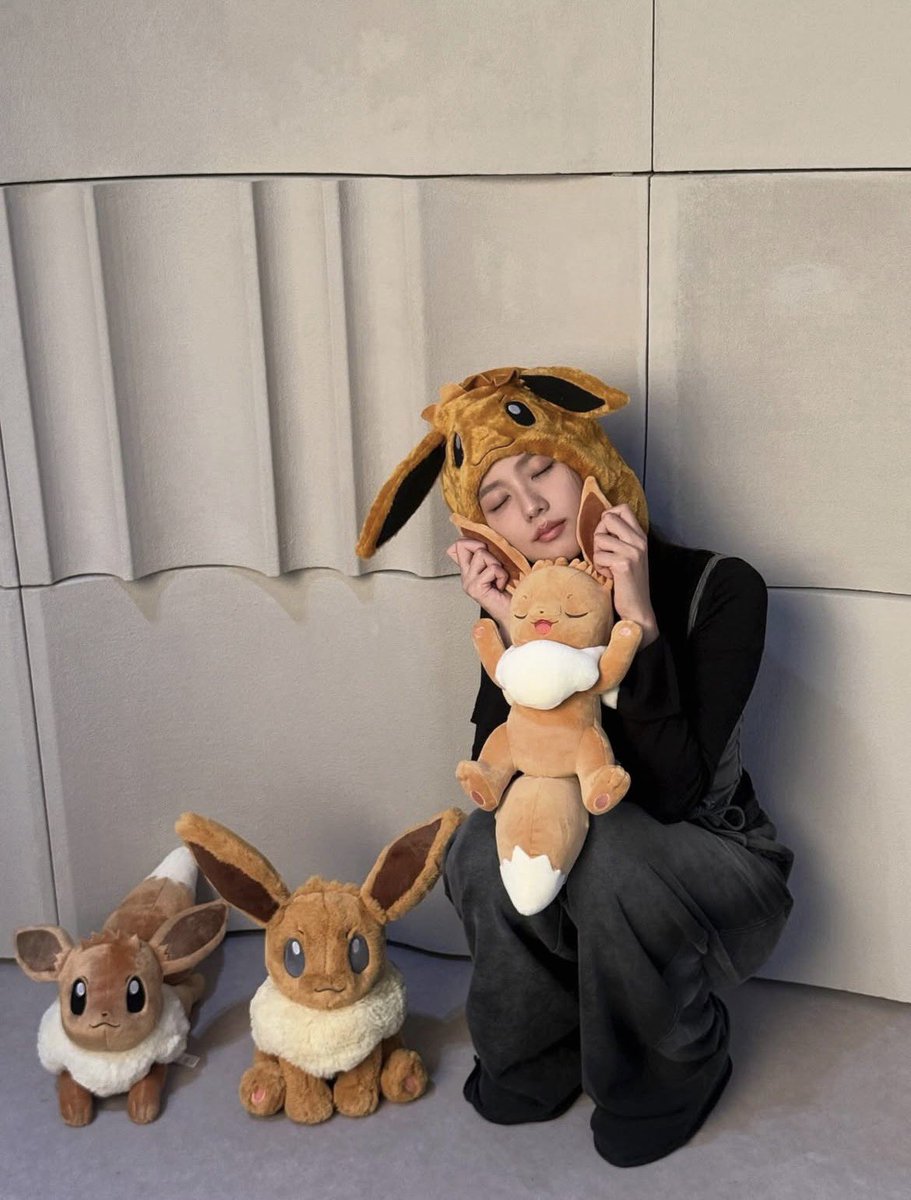 JISOO INSTAGRAM UPDATE