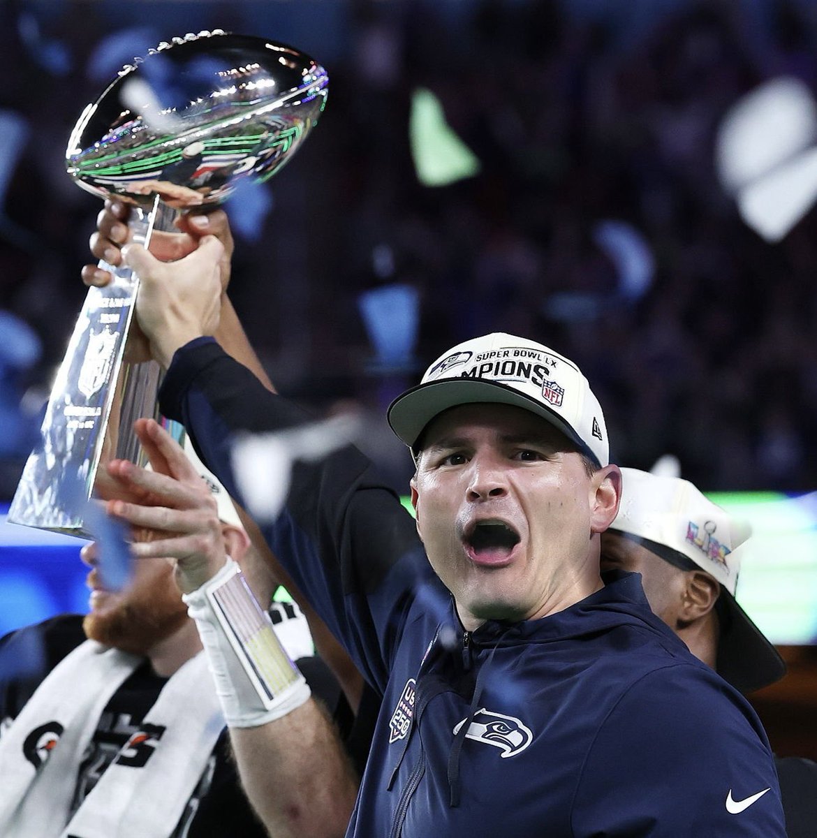 The only HC in NFL history to win the Super Bowl as a pure defensive play caller

Generational in Year 2