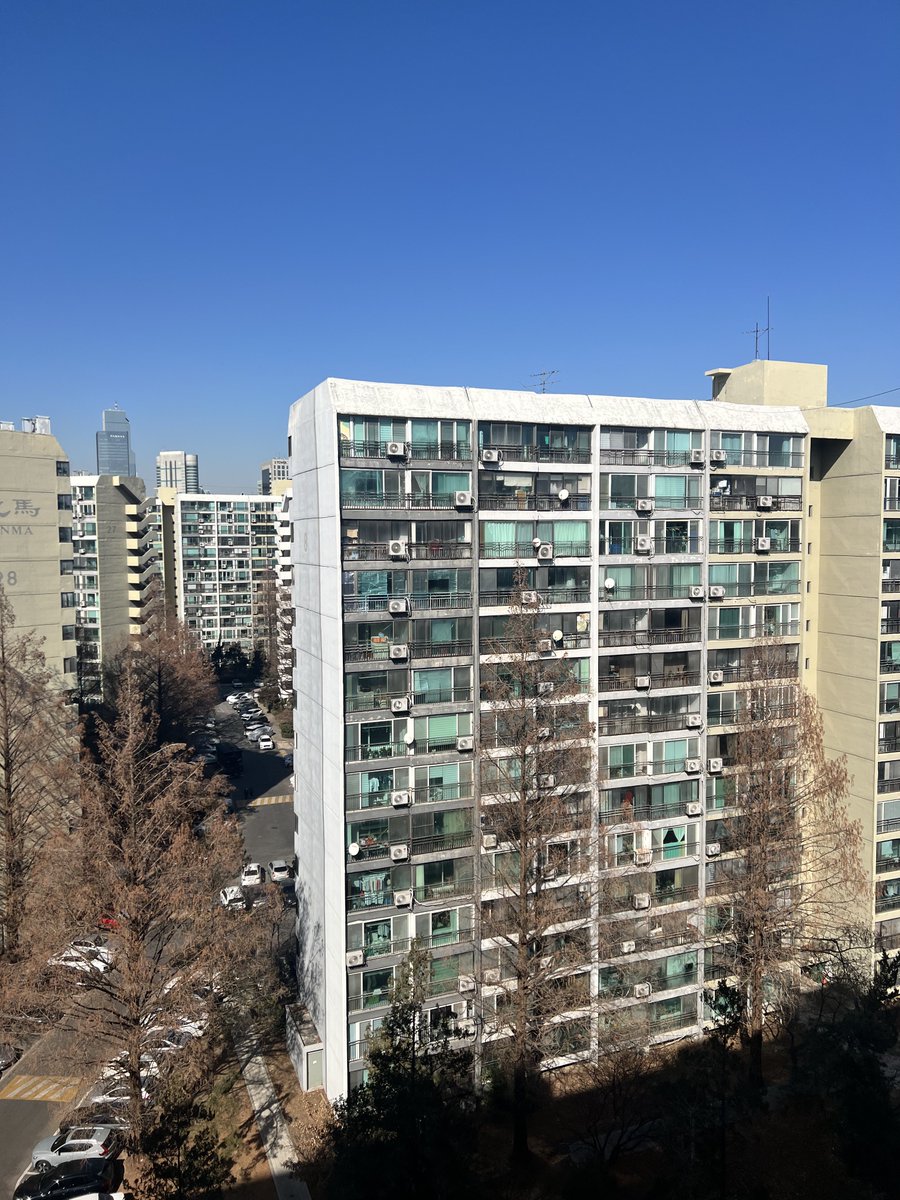 macbrion's tweet image. 은마아파트 
#은마아파트 #강남 #seoul 

1326