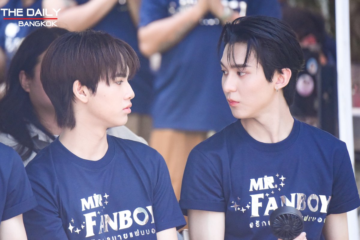 thedailybkk's tweet image. " ริวจิน - แพทจิ " ในงานพิธีบวงสรวงซีรีส์ "MR.FANBOY รักสุดใจนายแฟนบอย"

Mr Fanboy Worship
#บวงสรวงรักสุดใจนายแฟนบอย
#rryjinnn #Chira_patt 
#ryujinpatji #ริวจินแพทจิ
#MrFanboySeries 
#รักสุดใจนายแฟนบอยSeries