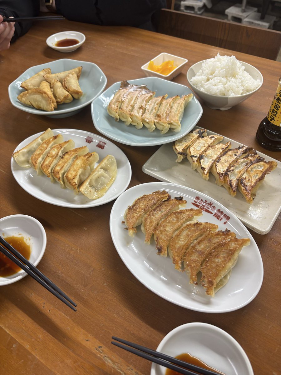色んな餃子食べ比べ☺️🥟
