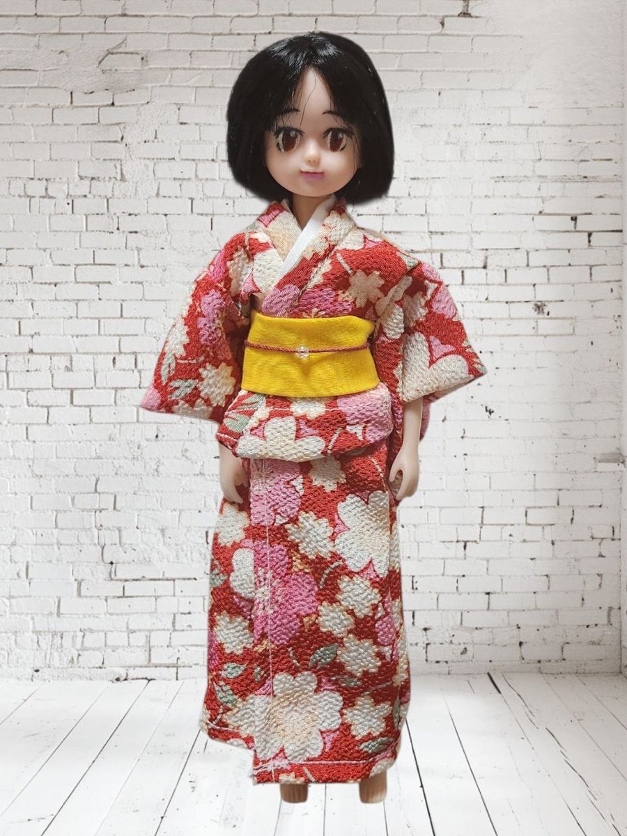 22㎝ドール用着物二点セット 花柄 ～ 1/6ドールサイズの赤系の花柄の