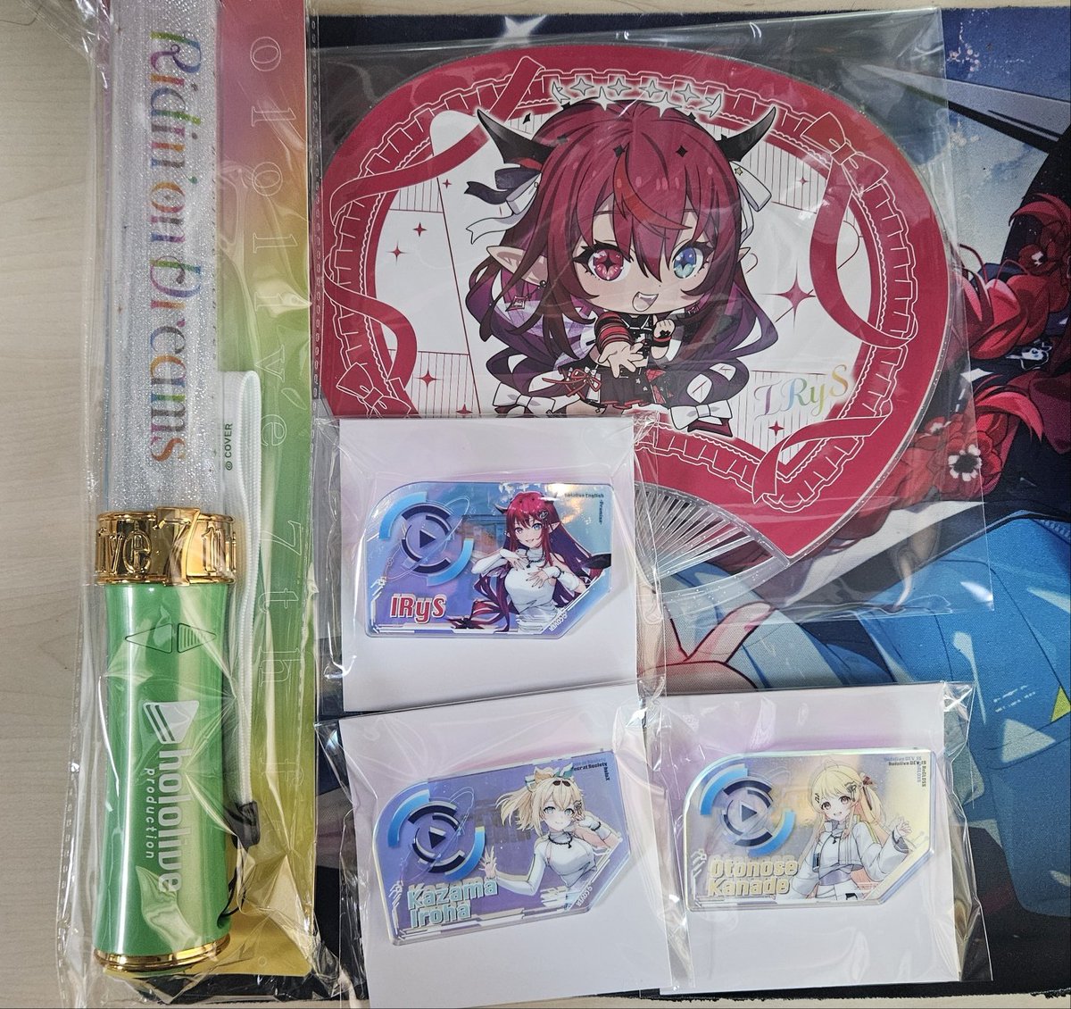 Holo fes merch has arrived!