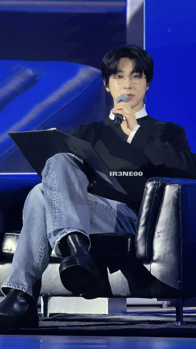 あんにょん^^
本当にかっこいいね～🩷若い頃からリーダーという責任の元で培ってきたあらゆるものが、今のユノの寛大さ、美しさの現れ。素敵に年齢を重ねるってこういう人のことだと思うわ✨️

ユノが心穏やかに過ごせます様に☘️
Have A Nice Yunho Day🩷

#IKNOW #UKNOW
#유노윤호 #ユンホ