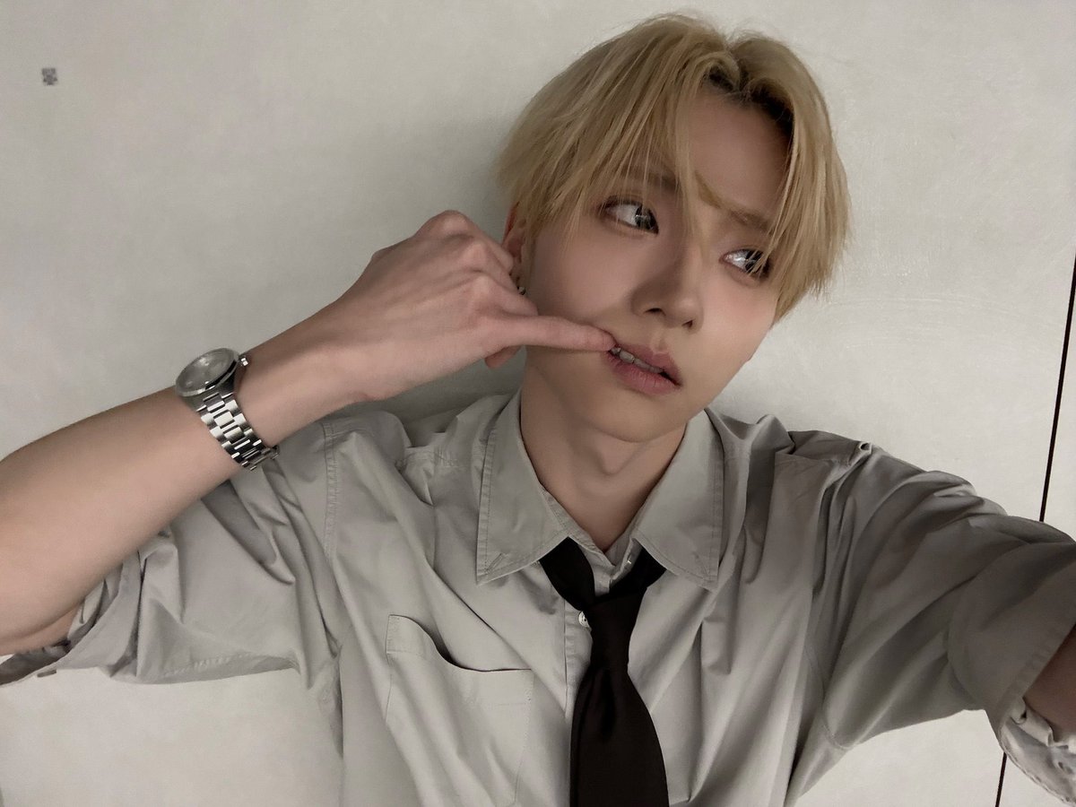 Ayahi (｡•̀ᴗ-)✧ tweet media