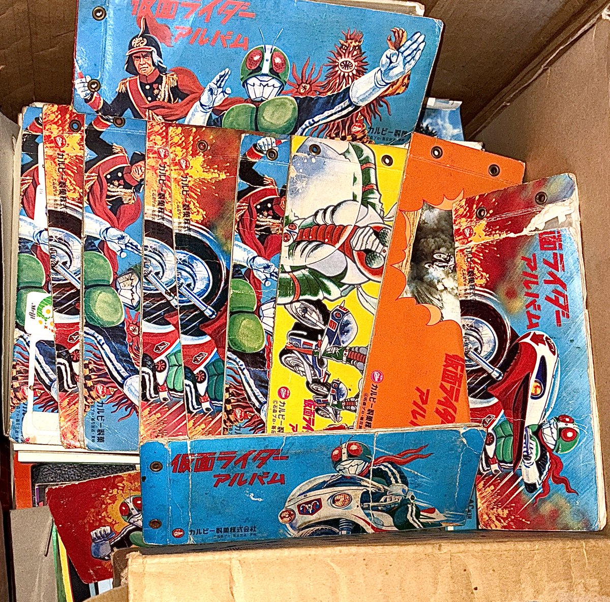 秘密倉庫の中NOW