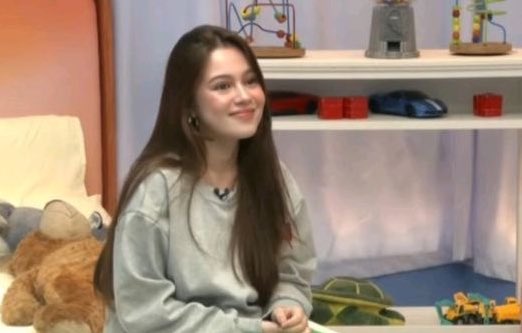 kryzrei_'s tweet image. 2nd Spot for Krystal, please manifesting Krystal will get the 2nd spot for big 4 kapamilya 🙏🏻🙏🏻🙏🏻🤞🏻🤞🏻🤞🏻