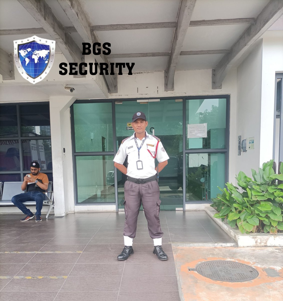 bgssec's tweet photo. Frontline Confidence — Our guards stand ready, rain or shine.
BGS Security is committed to delivering a secure and trustworthy presence at every post.
#BGSSECURITY #ProfessionalGuard #FrontDeskSecurity #SecurePremises #MalaysiaSecurity https://t.co/vZNo7jv6G1