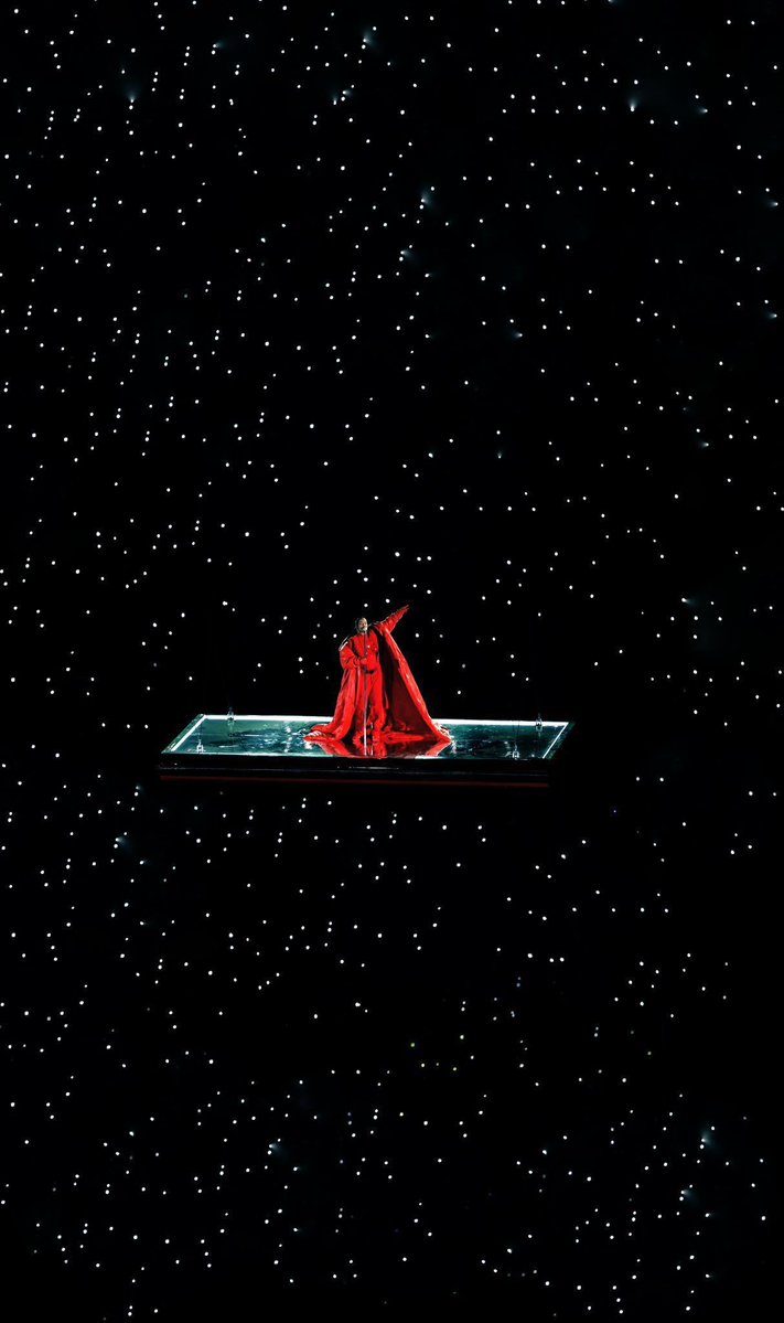 THE SHOT of Rihanna's super bowl show