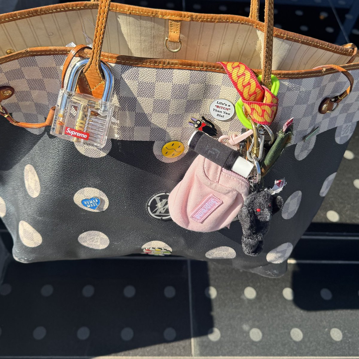 KeitaNishiguchi's tweet image. #dots
my works = #worksofkn