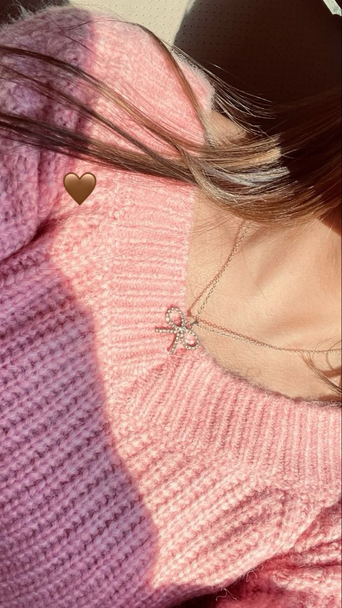 hey_riya18's tweet photo. This necklace>>🫠💗 https://t.co/cWDoF2ub6W