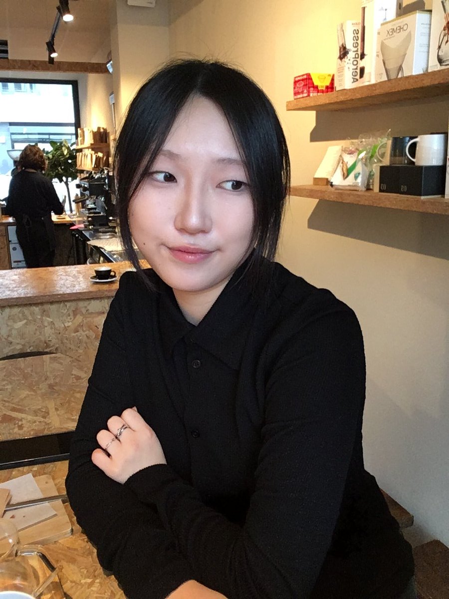 오랜만에 맛있는 카페 다녀왔어요
역시 도시에 오면 예카가많다