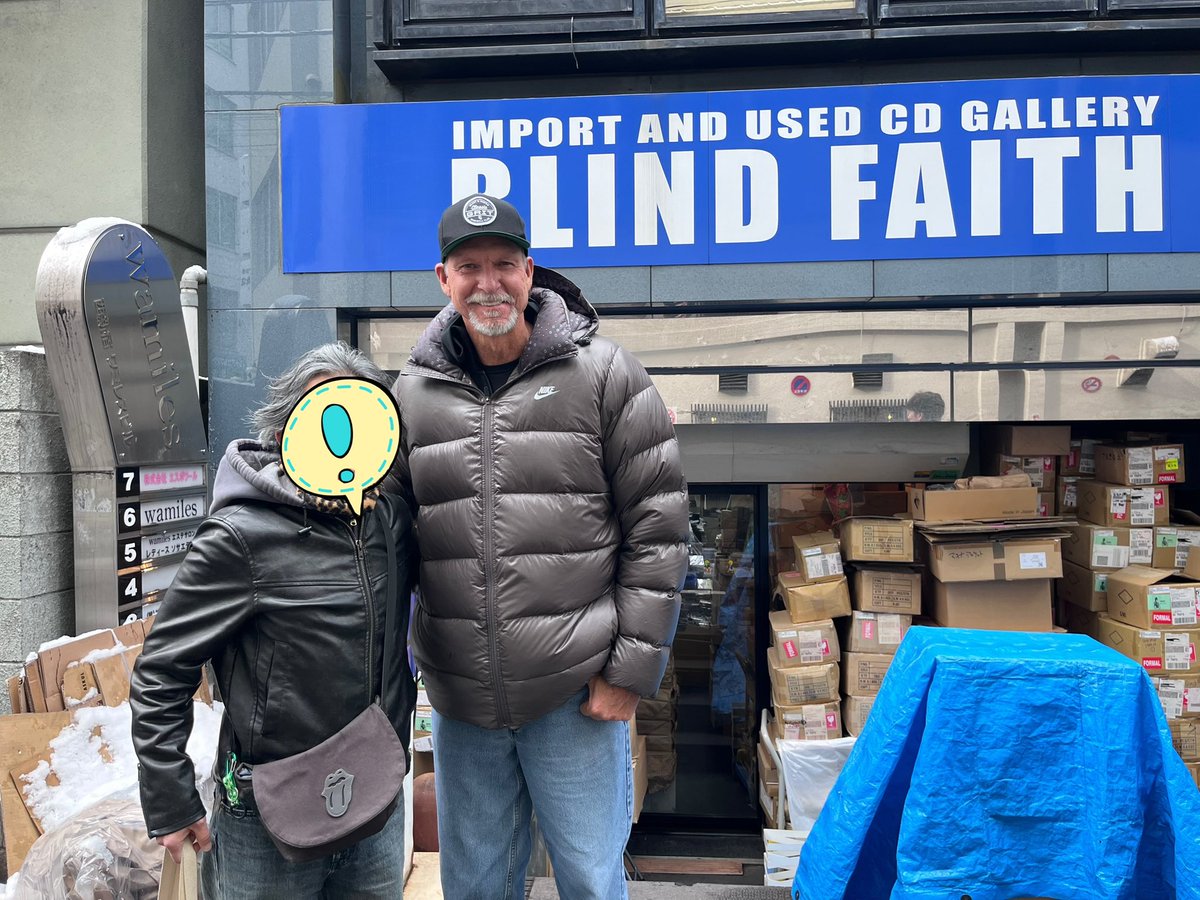 KsVacation's tweet image. 西新宿でBig Unitことランディ・ジョンソンとGN'Rのドラマーの話をする日が来るなんて サインしてくださりありがとうございました とても背が高くBLIND FAITHのBが見えなくなるくらいのBig Unitでした よい日本滞在になりますように🙏 #RandyJohnson #BigUnit #BlindFaith #昨日のこと