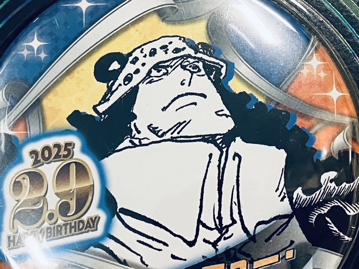 おすすめ商品】原画商品 バースデイ缶バッジ バーソロミュー・くま 550