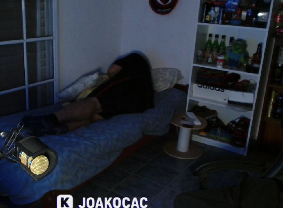 #Streamers eran los de antes, sos una mierda <a href="/JoakoCAC_/">JoakoCAC</a> así queres ir a los <a href="/CAAwards/">Coscu Army Awards 🏅</a>