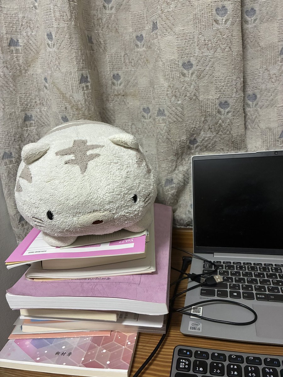 今日もご主人の仕事の手伝いをします。