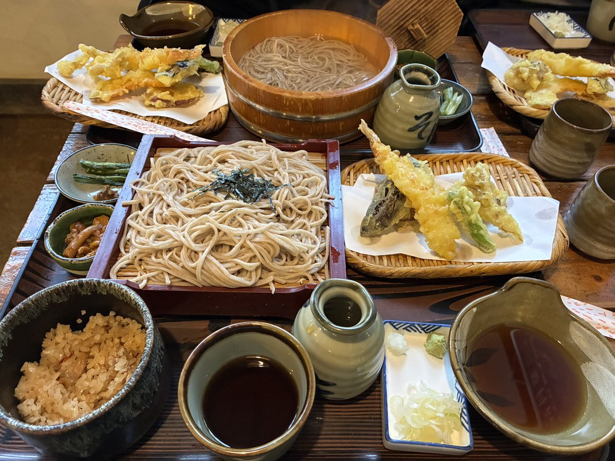 bizarroïde tweet media