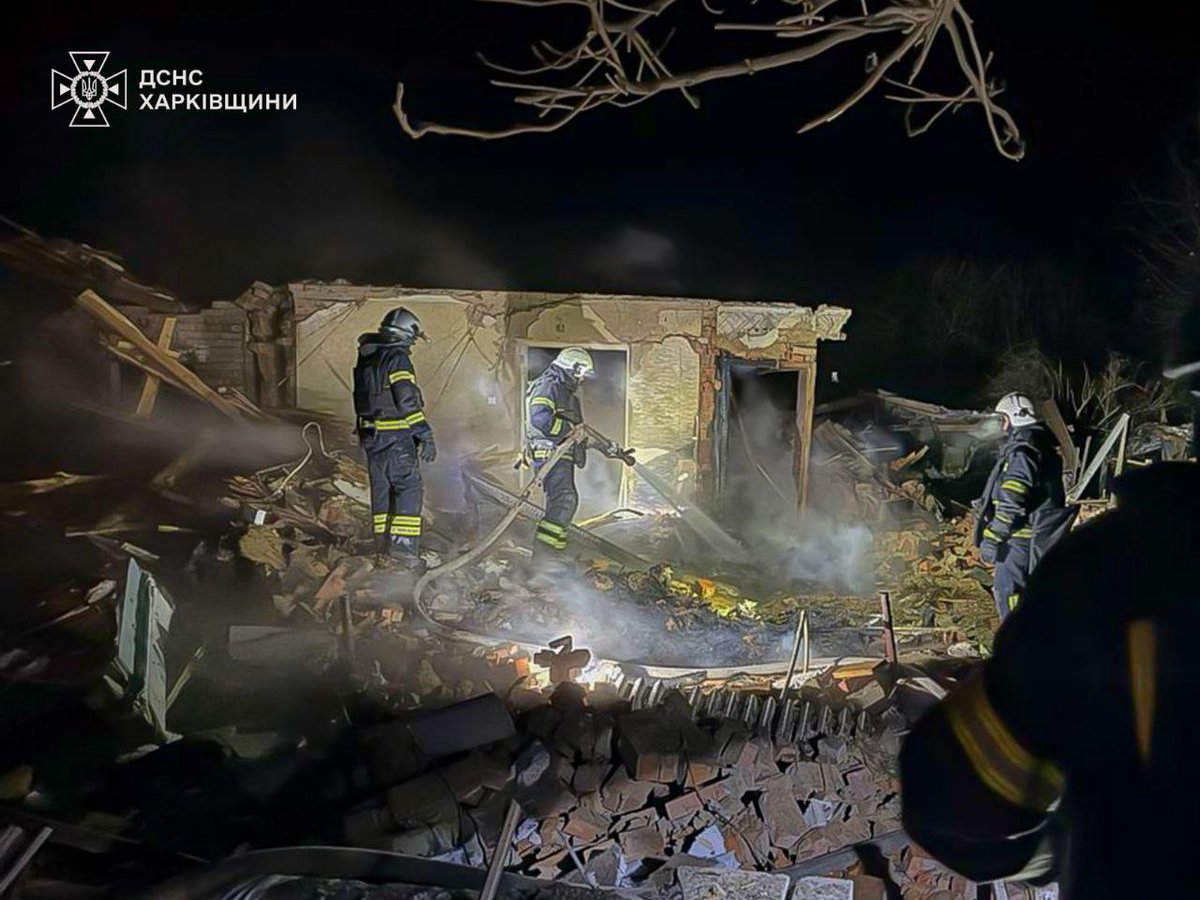 Last night, russia struck Bohodukhiv in the Kharkiv region, with drones. One of the strikes hit a private household, which was completely destroyed.

Rescuers recovered the bodies of 2 victims from the rubble: a woman and a 10‑year‑old boy‼️

3 more people were injured.