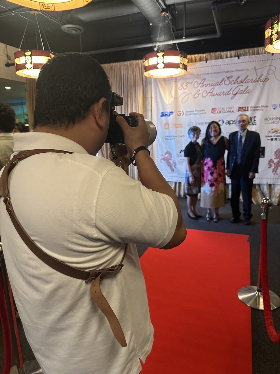 Terry Tang tweet media