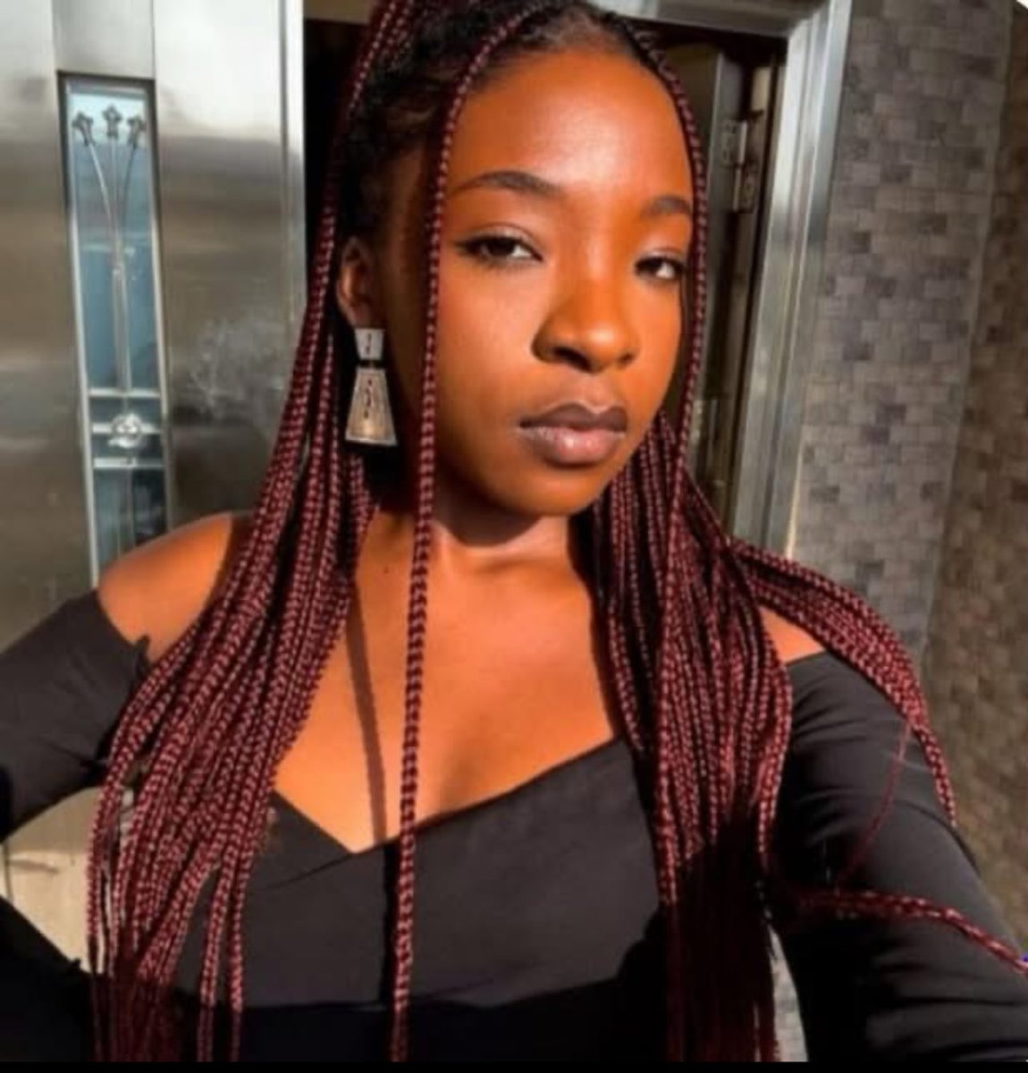 esegbona_luis's tweet image. Sad 😭😔 

Family announce burial arrangement for singer killed by snake bite in Abuja

The family of singer Ifunanya Nwangene, known popularly known as Nanyah, has announced her burial arrangements following her death.

Nanyah d!ed on January 31, 2026, after she was bitten by a…