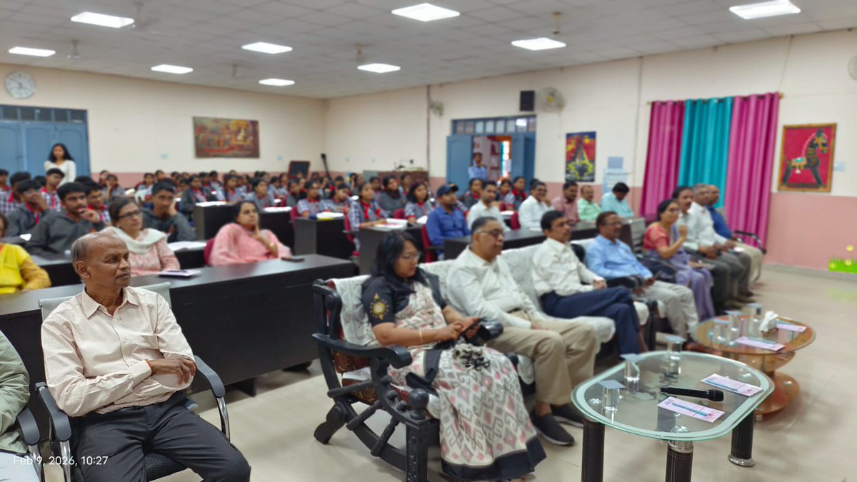 @KVS_ROBLR tweet media