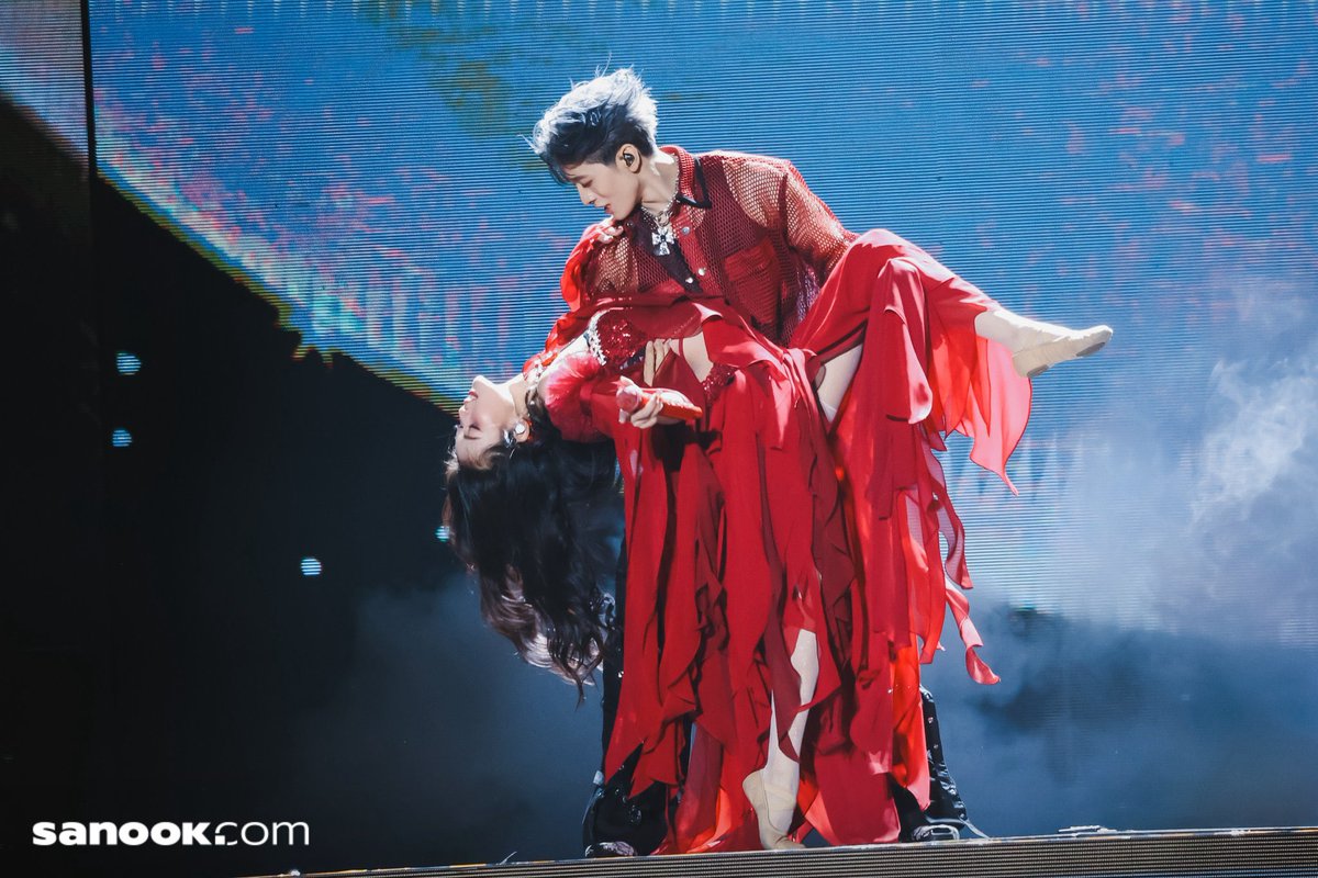 สวยมากกก เหมือนหลุดมาจากชีรีย์จีน เลย สาวน้อยจิ้งจอกเก้าหางมากกกก เริ่ด🖤❤️

#porchesivakorn 
#XXSIVK 
 #Mabelz_PiXXiE