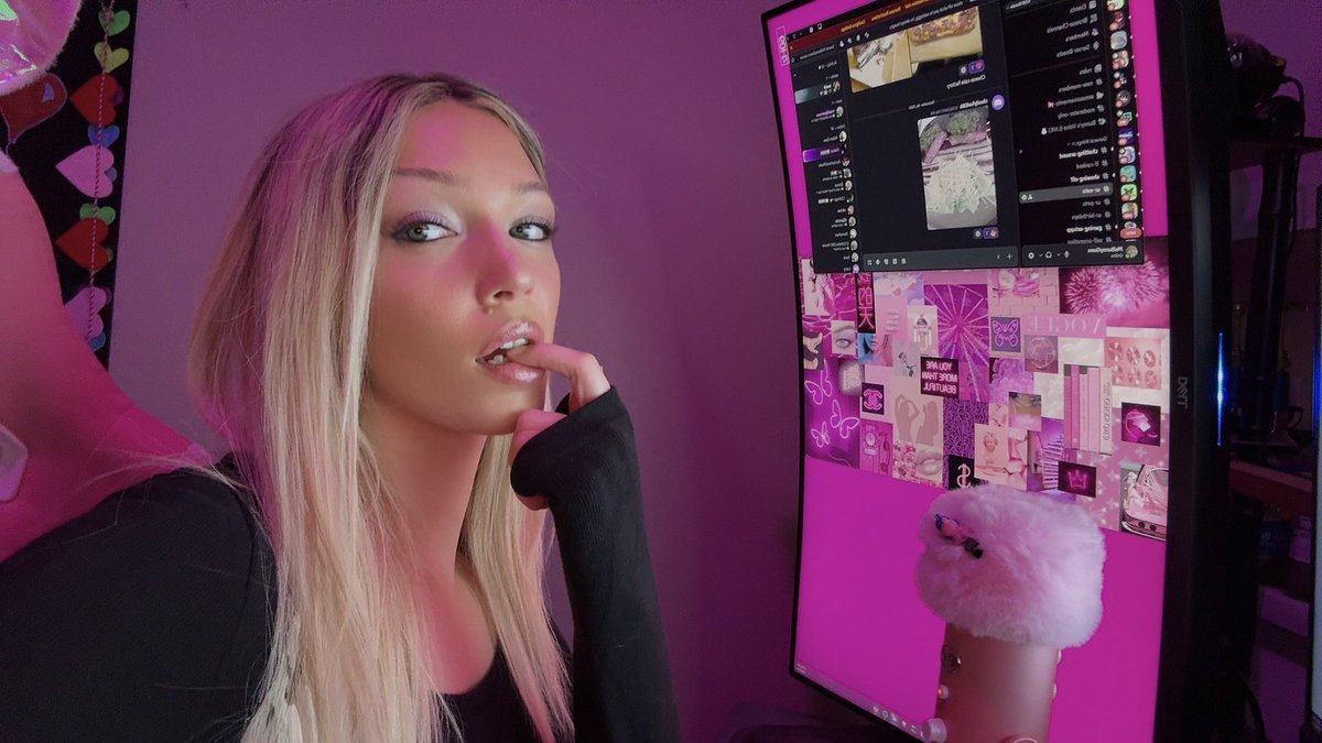 Ari Ი𐑼 tweet media