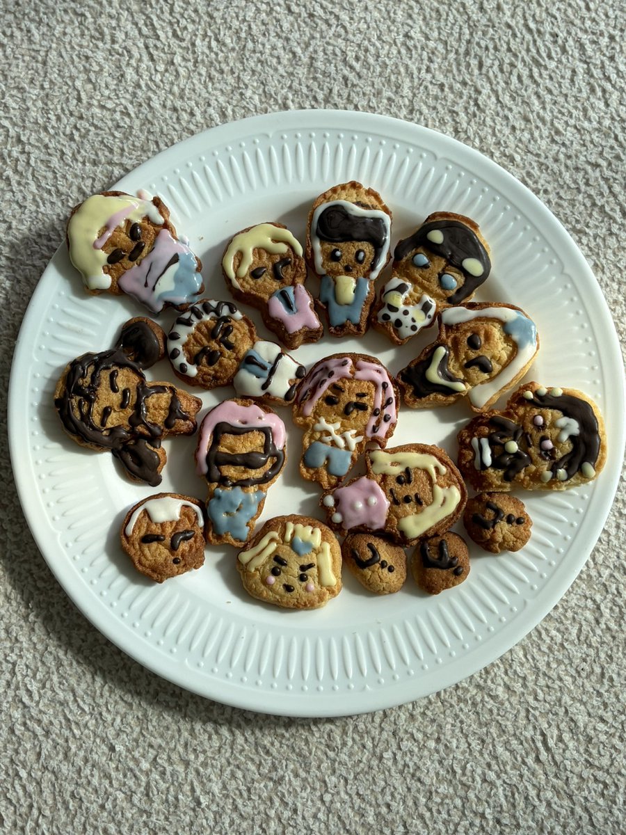 친구랑쿠키만들었어요/////