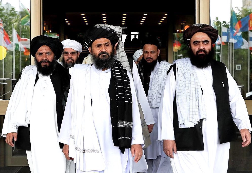 BRICSinfo's tweet photo. JUST IN: Taliban to grant foreign investors residency permits lasting up to 10 years. https://t.co/nWxJC3uiX9