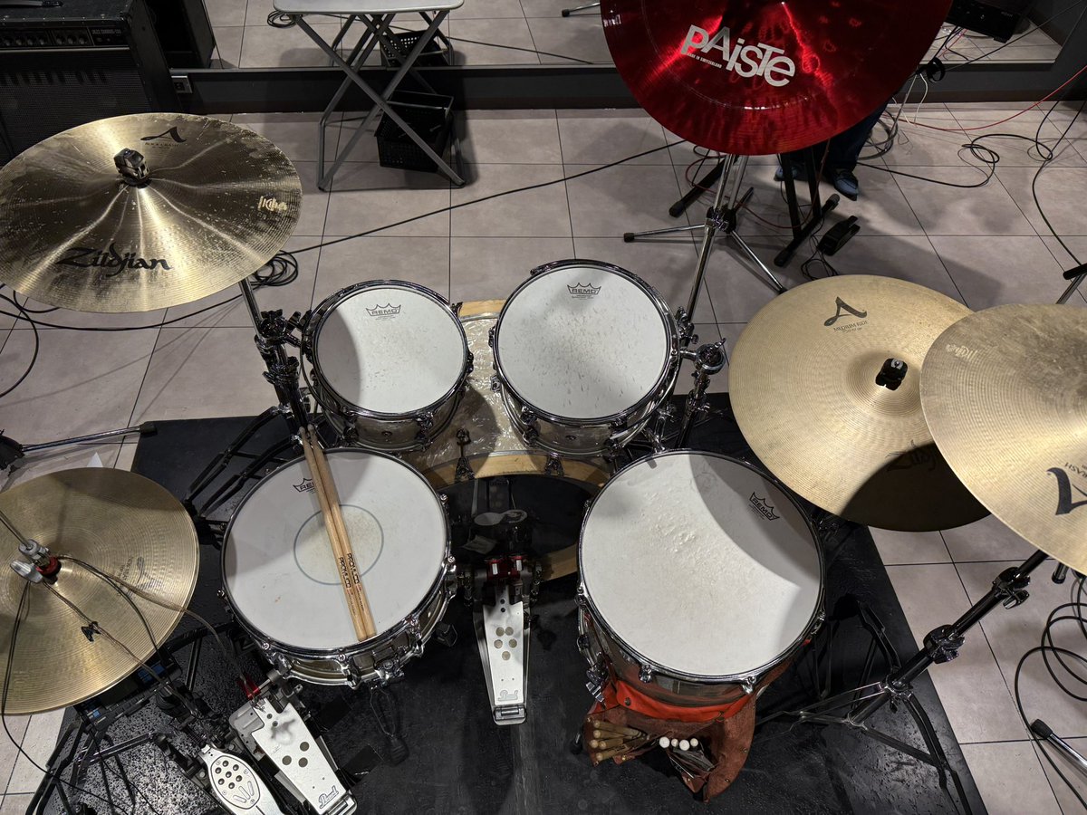 keybow_kiyoshi's tweet photo. 先日、Hungry17's(Winger tribute)リハでしたっ🥁
順調に仕上がっておりますっ💪
2月21日(土)#巣鴨獅子王 で会いましょう‼️
#WINGER
#BatchPresentsEVENT
#InTheHeartOfTheYoung
#Pull
#lV
#Karma
#BetterDaysComin
#Seven 
#KipWinger
#RebBeach
#JohnRoth
#RodMorgenstein
#PaulTaylor
#Hungry17s https://t.co/krNRE4EqdY