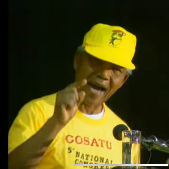 _cosatu's tweet image. This week, Nelson #Manddela was released from prison by the apartheid regime in 1990 
#Mandela, A Paragon of resistance; A Freedom Fighter; A Global Icon; An astute Revolutionary Cadre; An Organizer and Volunteer in Chief @SAfmRadio @NelsonMandela