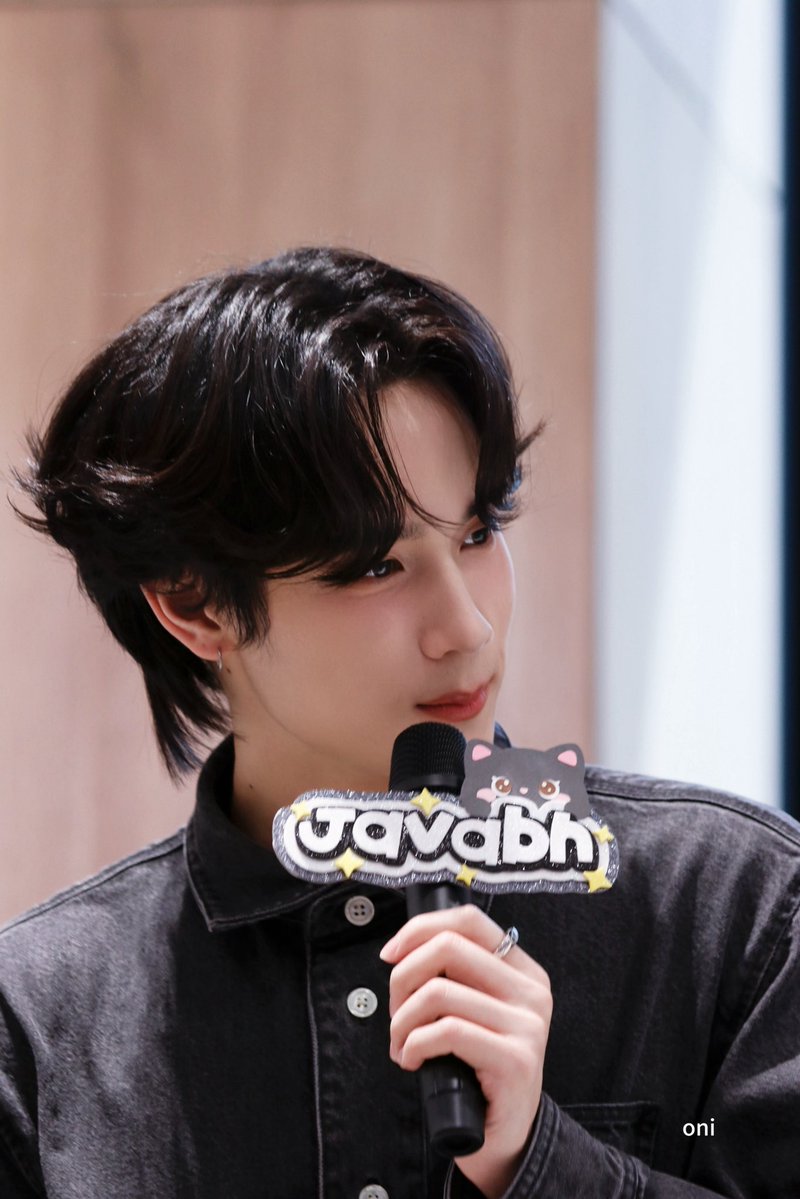 🐱

#MuTeLuvLoveMeIfYourSwear
#Javabh