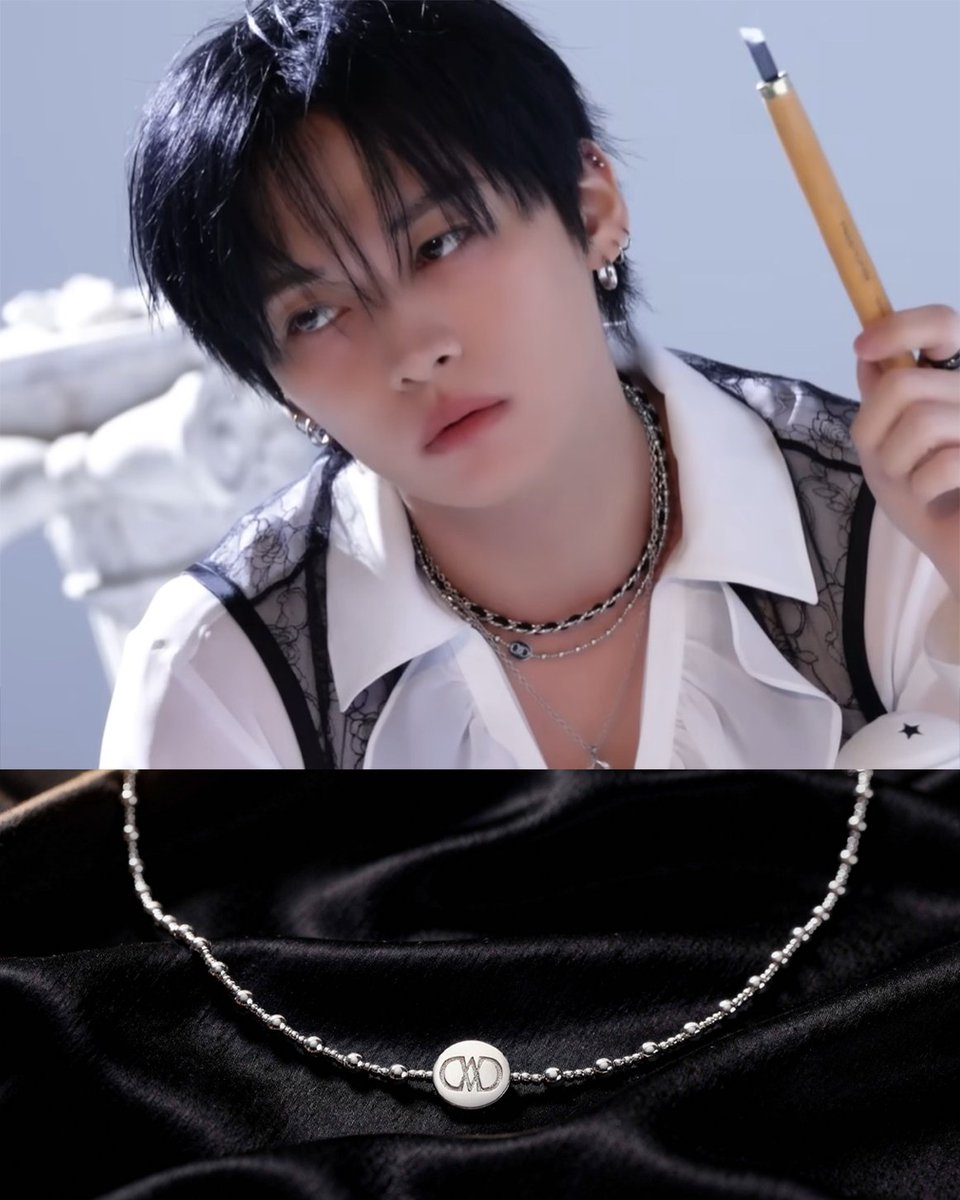ADNEW_Official's tweet photo. Thanks【leeknow様】

This is our exclusive line of product.

ADNEW公式商品着用
《RION.10》

WHO：#StrayKids／#ストレイキッズ／#스트레이키즈
#LeeKnow／#リノ／#리노
WHERE+VIA：Stray Kids公式YouTube／팬클럽 컨셉 포토 https://t.co/am9lEbSkYP