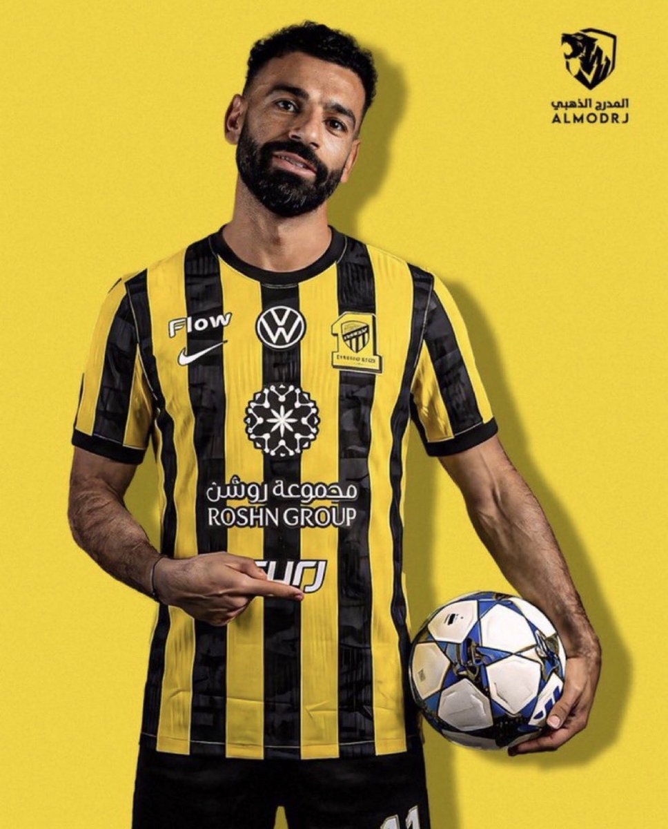 خازوق جديد ينتظر نادي الاتحاد وجماهيره

لاعب منتهي الصلاحية وفوق هذا متعال جدا

ورح يجي للاتحاد بعقد 3 سنوات

يعني بينشب لنا 3 سنوات 
وبيكون شماعه لعدم دعم الاتحاد من قبل صندوق الفئران الزرقا

#جمهور_الاتحاد_يرفض_صلاح