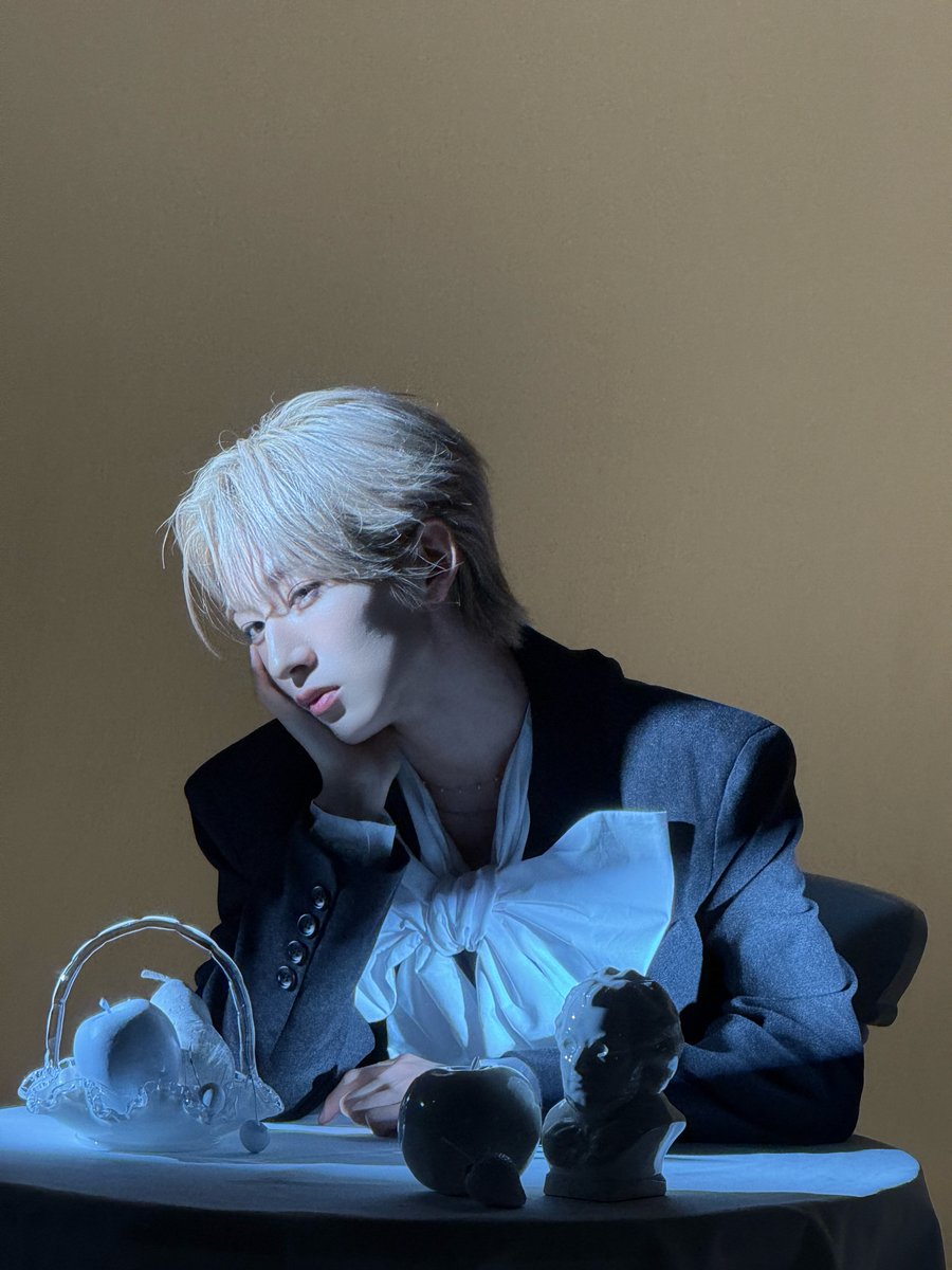 mazzel_official's tweet image. ✨Thank you for 3,000,000 views✨

BANQUET BANG
#NAOYA behind the scene shot📸

MAZZEL / BANQUET BANG -Music Video-
youtu.be/KmWhrWESKPU

#MAZZEL_BANQUETBANG
#MAZZEL