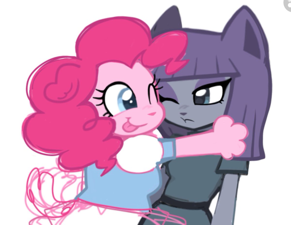 infinity roses 💕 tweet media