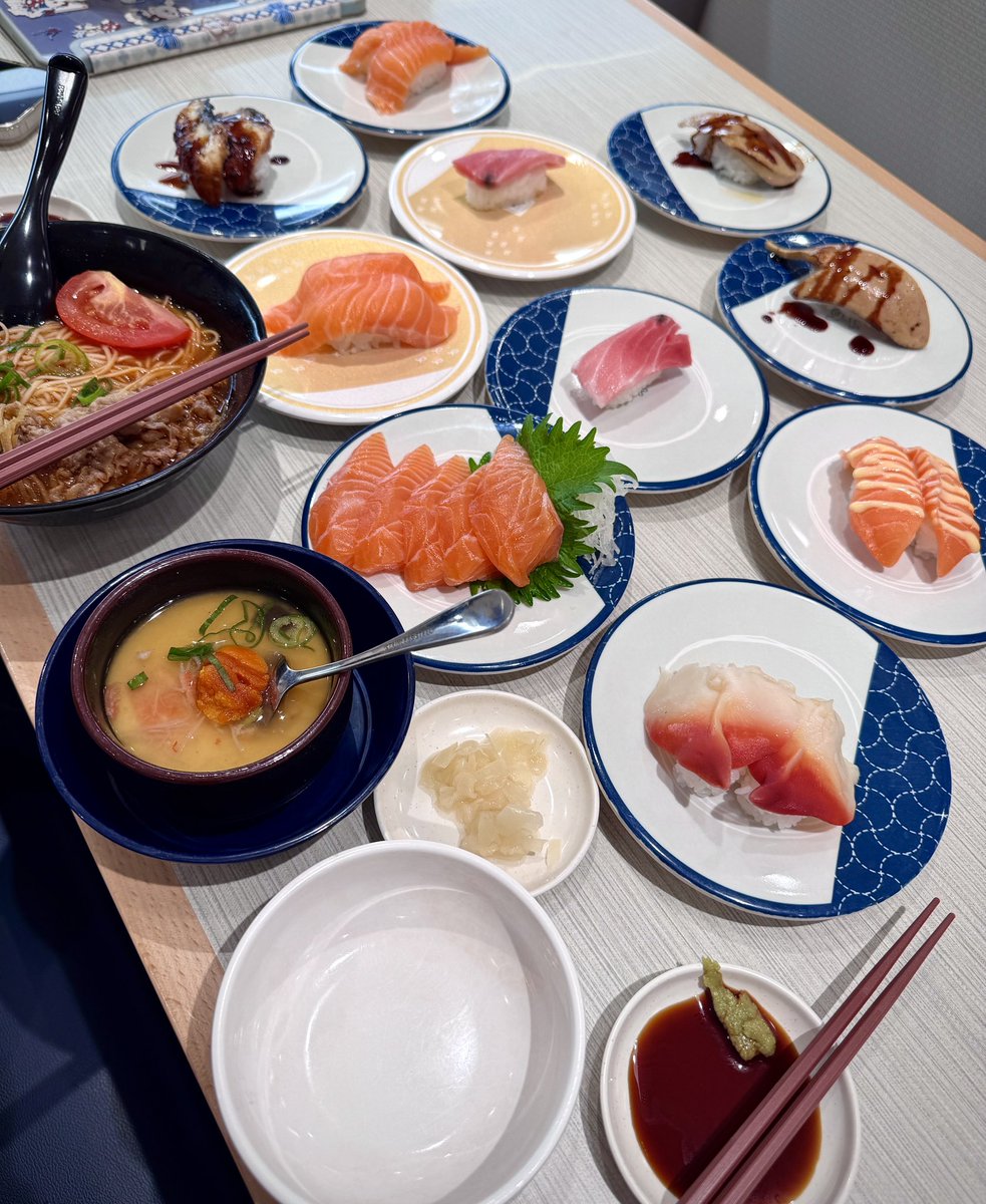 我的智齿可疼了 tweet media