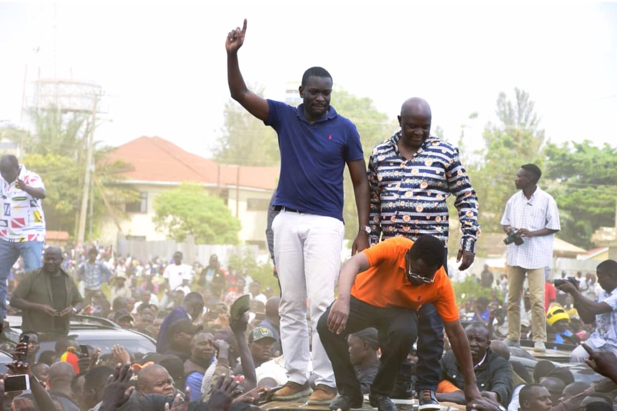 Jeshi_LaSifuna's tweet photo. Asante Busia. 
Safari Imeanza Na Hatulegezi... Liwe Liwalo https://t.co/QW4sgopmhU