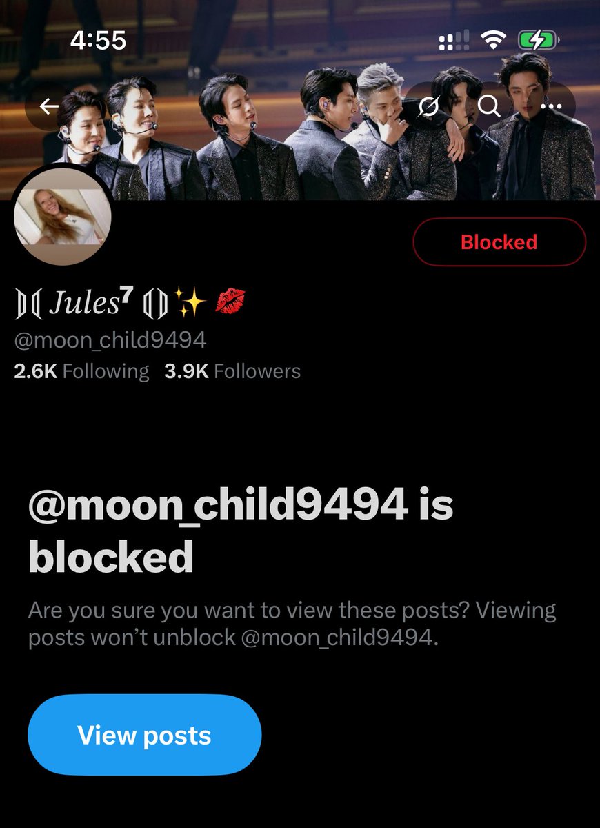 Ugh another tr*mp supporter. Some of my moots follow so you might wanna block. 
@/moon_child9494