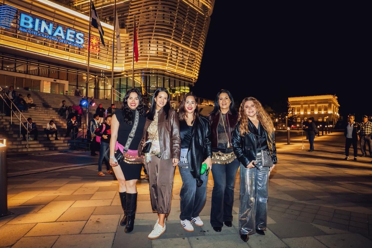 Biblioteca Nacional de El Salvador tweet media