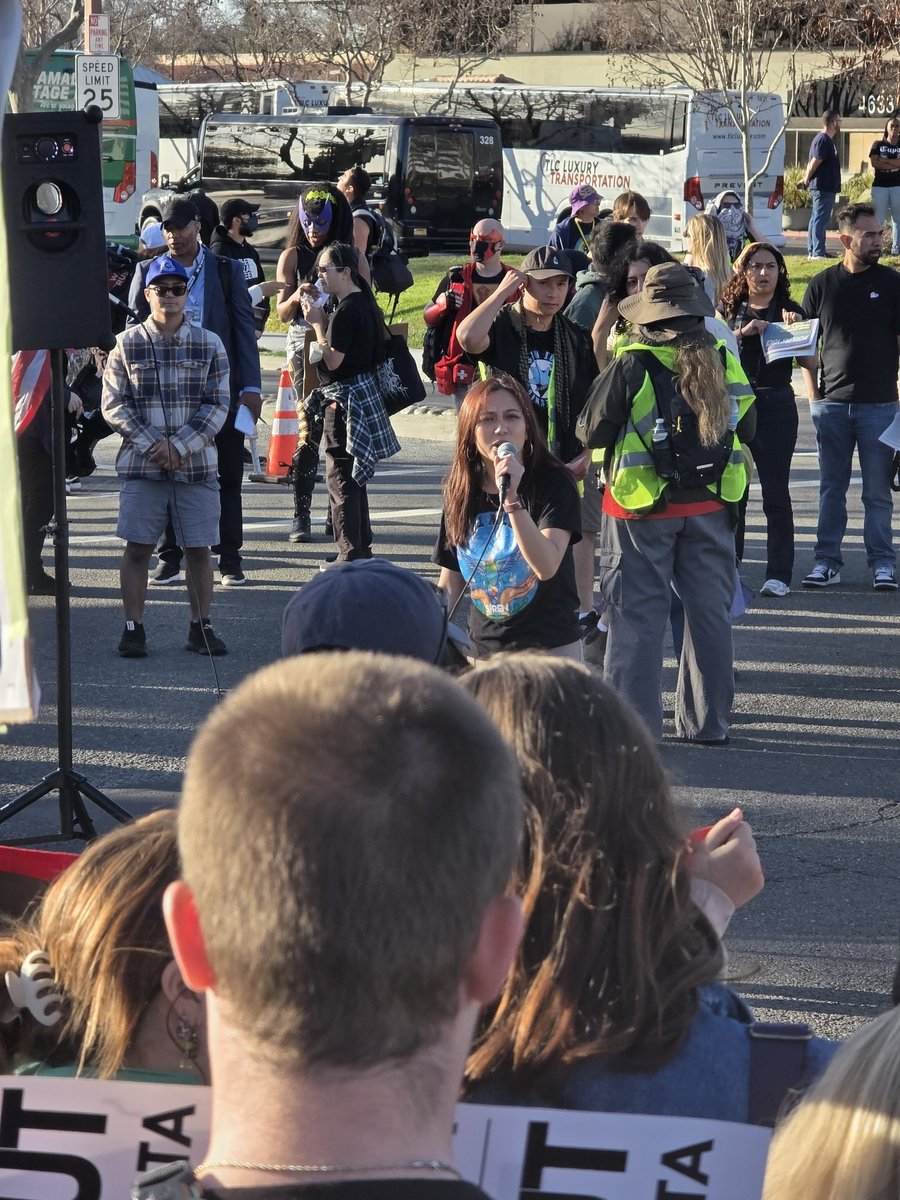 Peter Corless 🇺🇲 🇮🇪 🇺🇦 tweet media