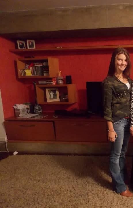 honeyzveloso's tweet image. a #alanisguillen igual uma barbie, vei. sempre linda!!