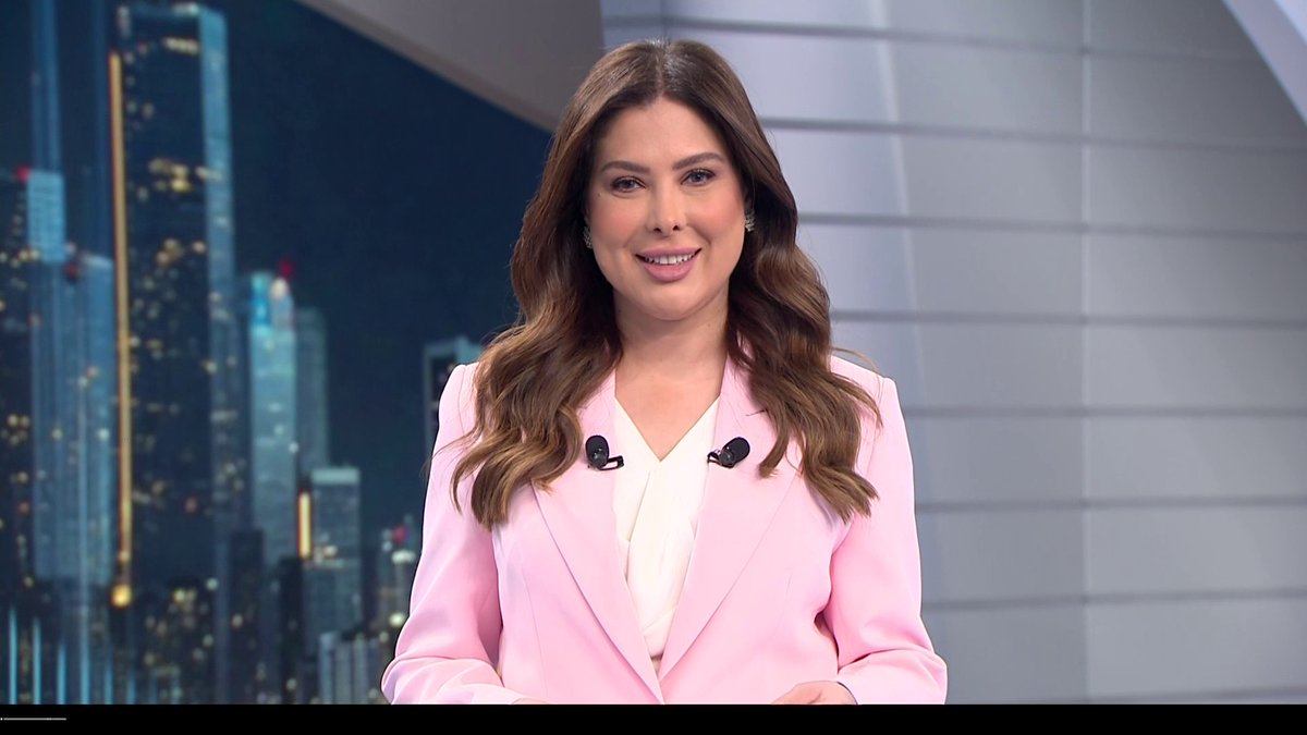 نقلة نوعية وتقنيات متقدمة مدعومة بتطبيقات الذكاء الاصطناعي. اللحظات الأولى لانطلاق _Business من استوديوهاتها الجديدة في الرياض _تسبق_عصرها _Business 