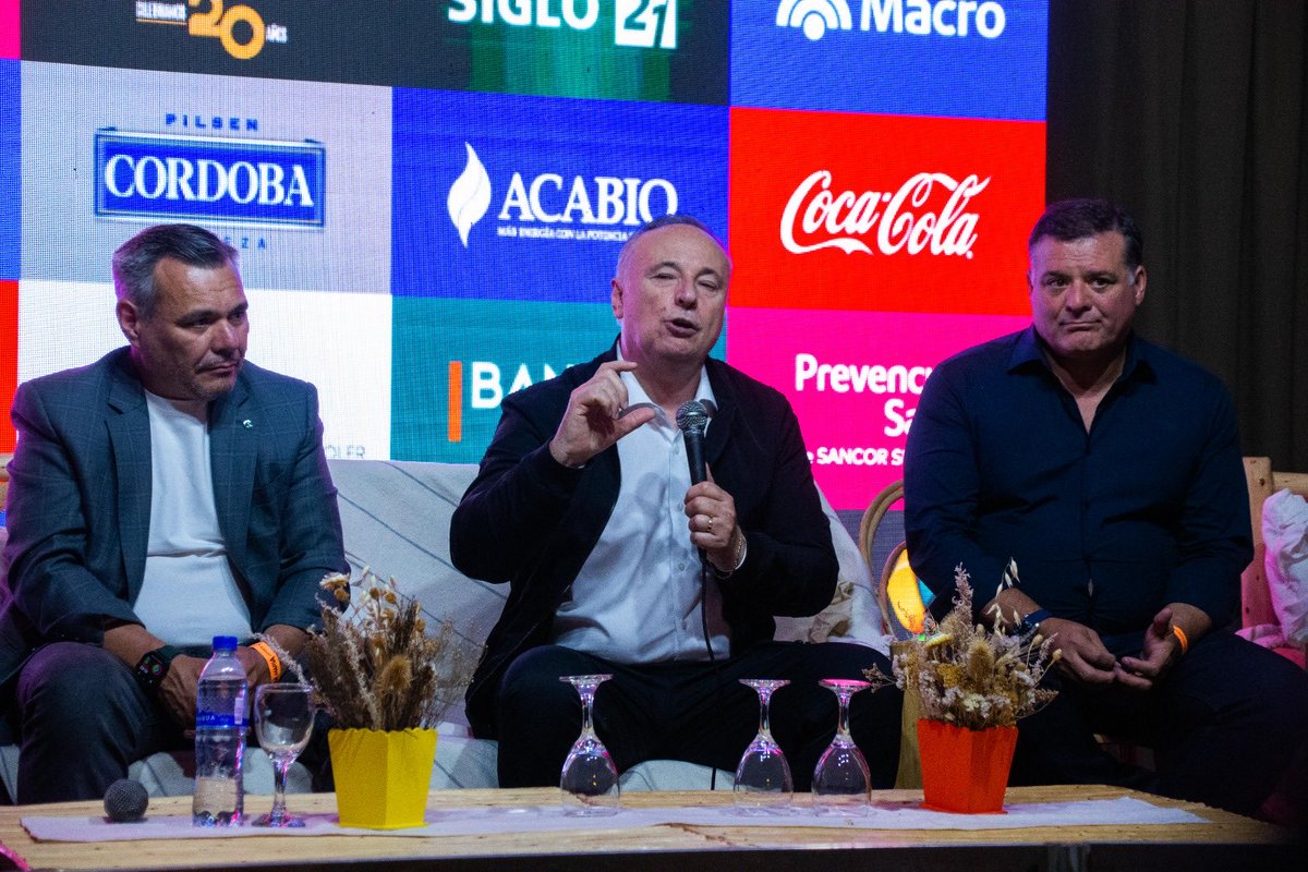 991Radio's tweet photo. Villa María – Festival de Peñas 2026

FM 99.1 acompañó y cubrió los tres primeros días del Festival Internacional de Peñas de Villa María, en una edición que volvió a confirmar por qué este evento es uno de los más importantes del país. https://t.co/zmqlOoc5Hw